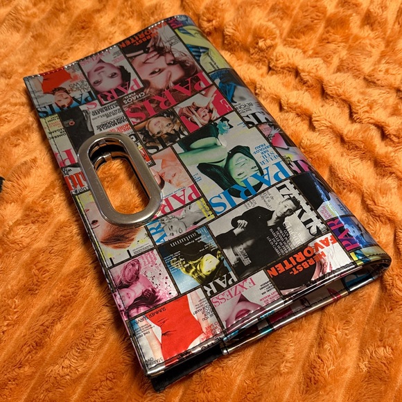 Colorful Magazine Print Clutch approx 13” x 7 1/2” small callout see pics - Picture 5 of 7